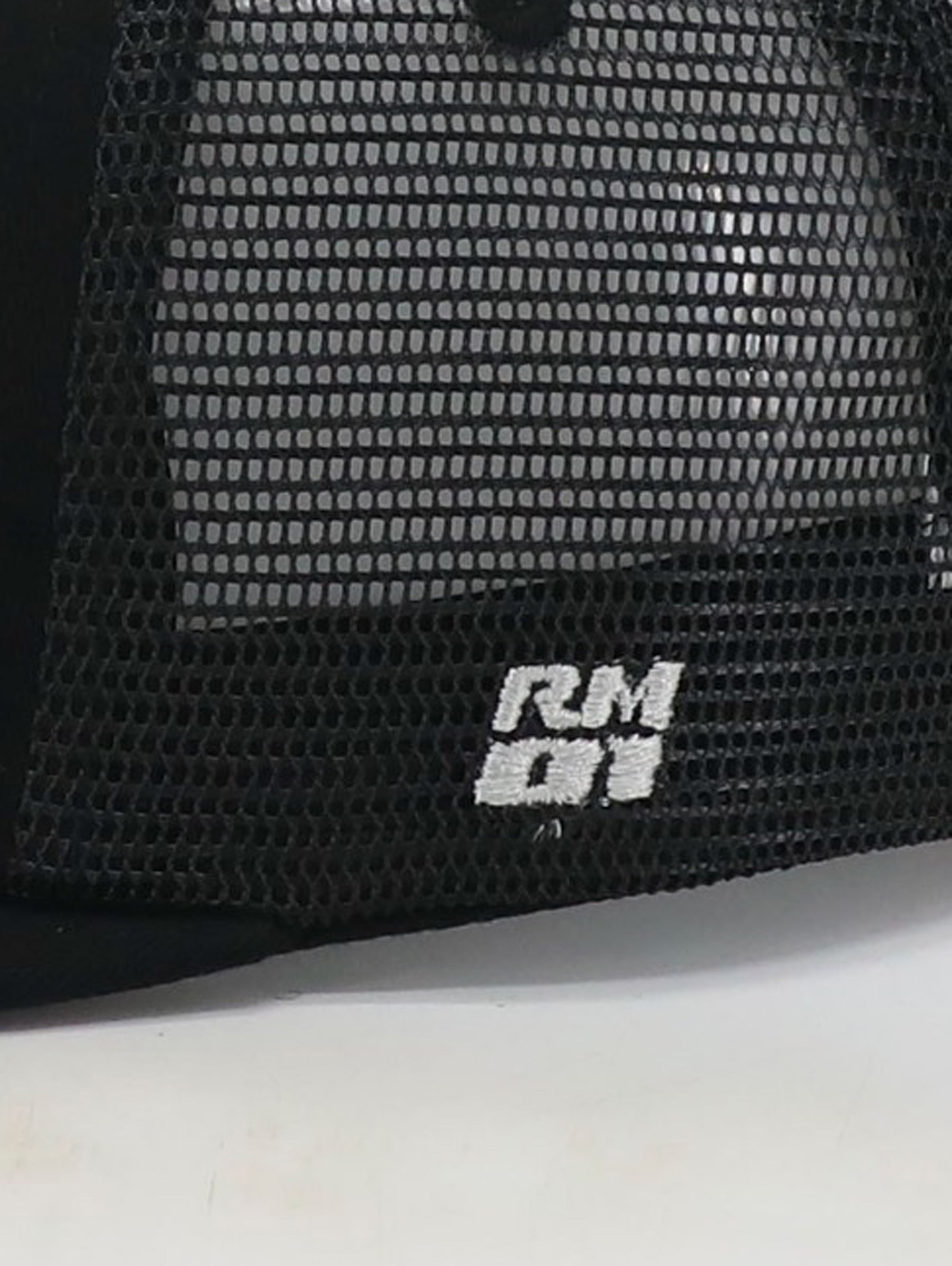 Give it Heaps Trucker Hat - Crystal Black