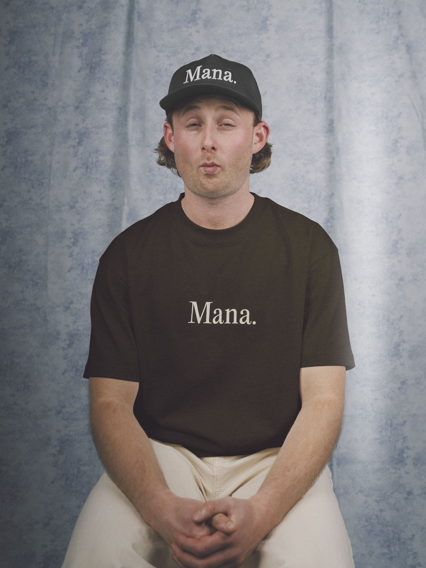 Mana. T-shirt - Chocolate/Cream